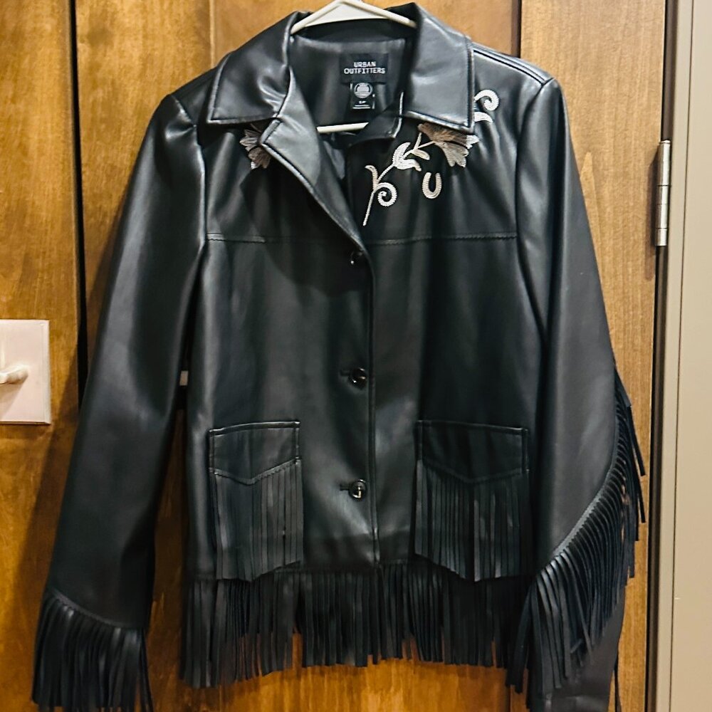 URBAN OUTFITTERS  FAUX LEATHER FRINGE JACKET WITH EMBROIDERY SMALL NWOT - Picture 3 of 6